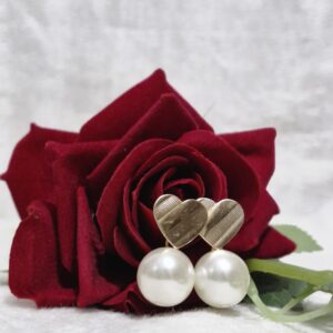 Elegant Heart & Pearl Stud Earrings - Image 1